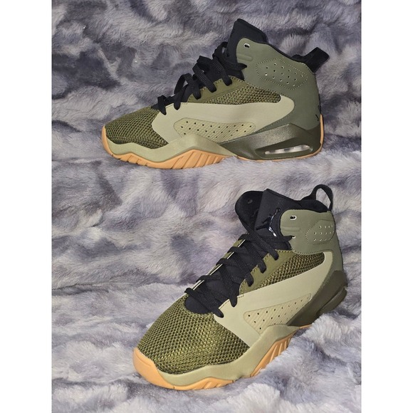 NWB Jordan Lift Off Mens Neutral Olive Black AR4430-200 Basketball Shoes Size 7